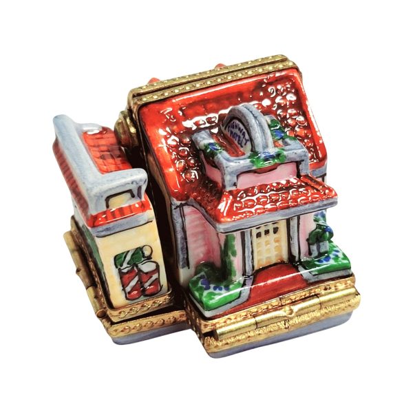 Triple Hinged Motel Red w Garage on Sale